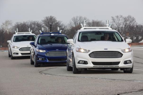 Mit entsprechend ausgerüsteten Fusion Hybrid erprobt Ford autonomes Fahren.  Foto:Auto-Medienportal.Net/Ford